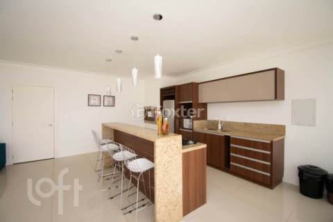 Image 17 - 308714