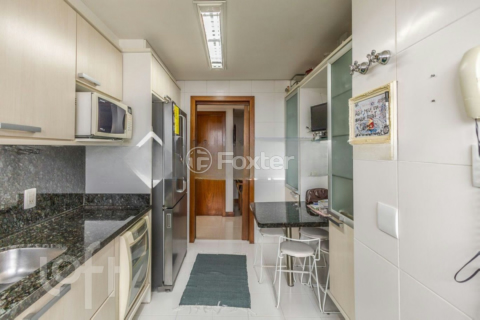 Image 30 - 310080