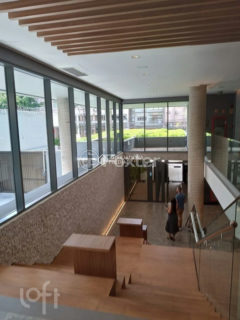 Image 32 - 310345