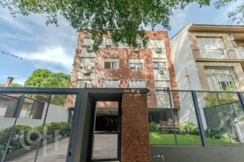 Image 32 - 311827