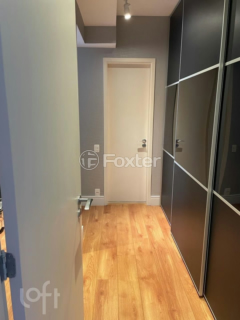 Image 31 - 313835