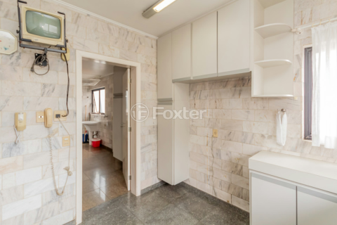 Image 42 - 315545