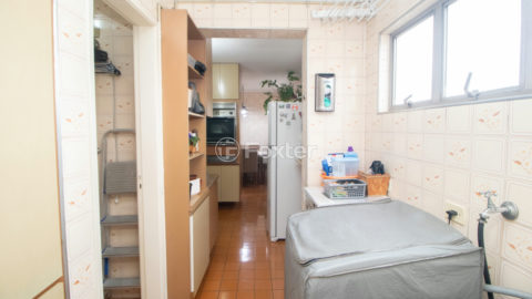 Image 34 - 320400