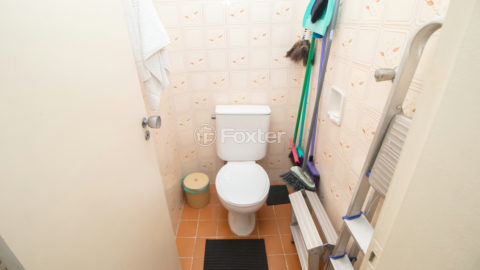 Image 35 - 320400