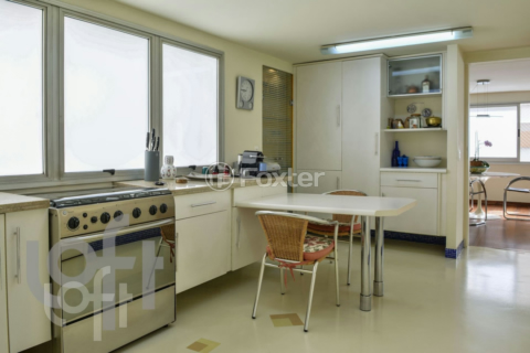 Image 43 - 322349