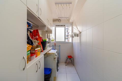 Image 28 - 323437