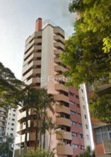 Image 42 - 323858