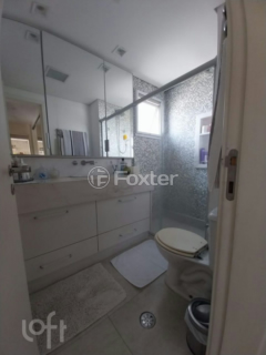 Image 35 - 324322
