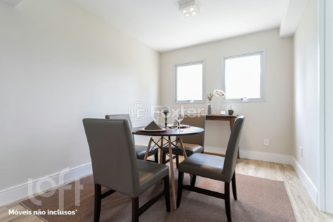 Image 42 - 325551