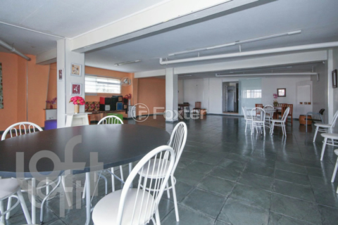 Image 33 - 326295
