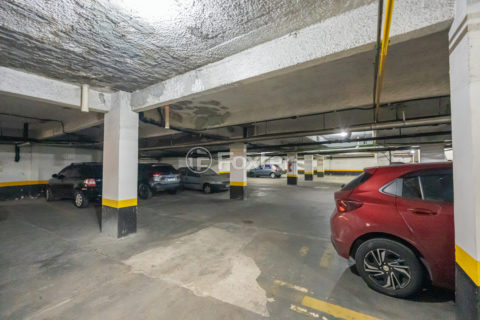 Image 25 - 326885
