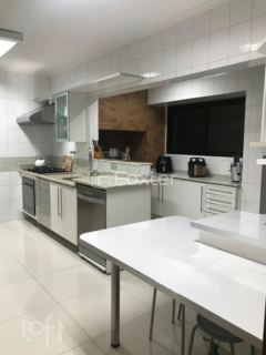Image 32 - 326995