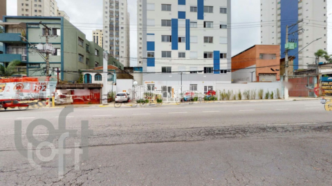 Image 22 - 327309