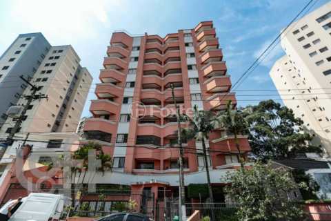 Image 20 - 327393