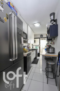 Image 39 - 327485