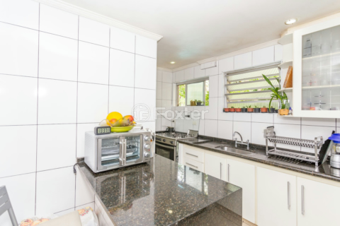 Image 28 - 327537