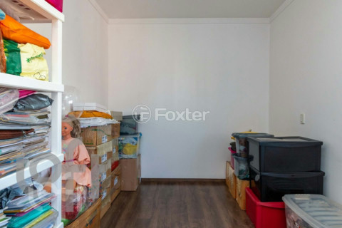 Image 29 - 327920