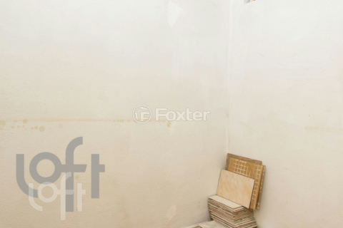 Image 30 - 327972