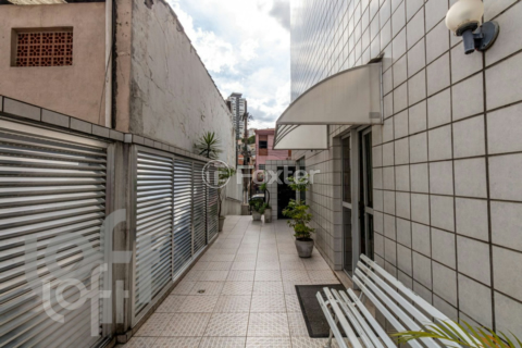 Image 24 - 328058