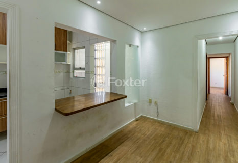 Image 17 - 328366