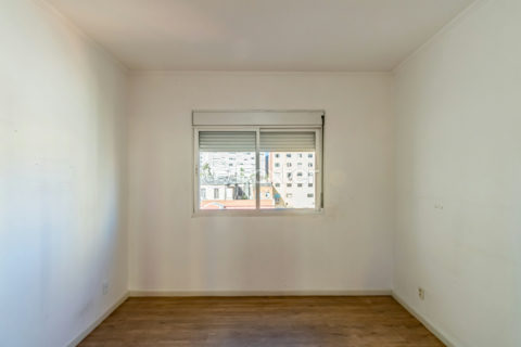 Image 25 - 328366