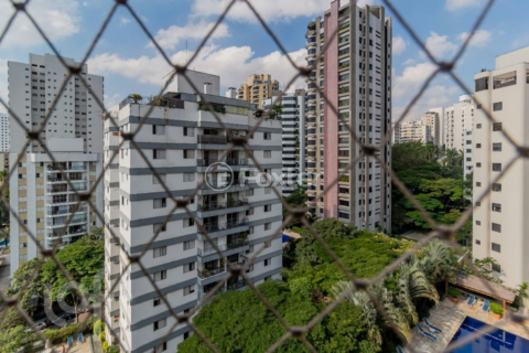 Image 22 - 328587