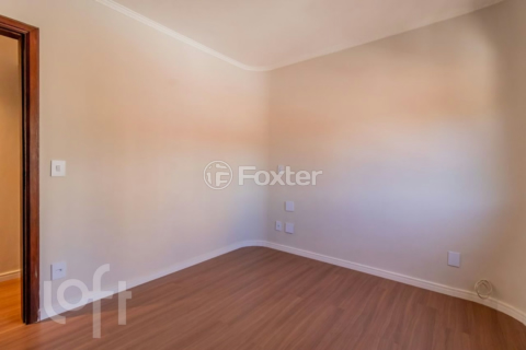 Image 31 - 328715