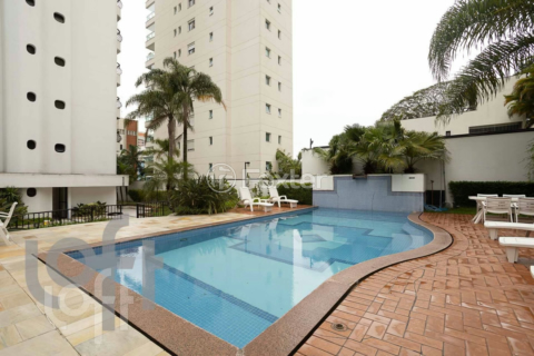 Image 39 - 328831