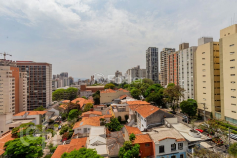 Image 26 - 329333