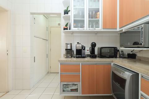 Image 21 - 329466