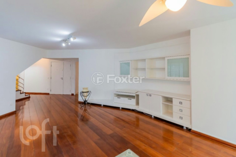 Image 35 - 329552
