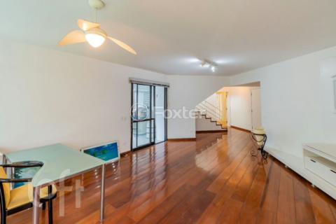 Image 34 - 329552