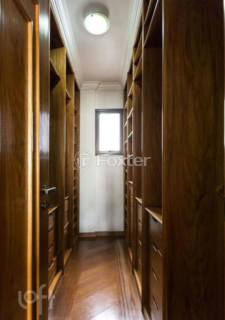Image 32 - 329595