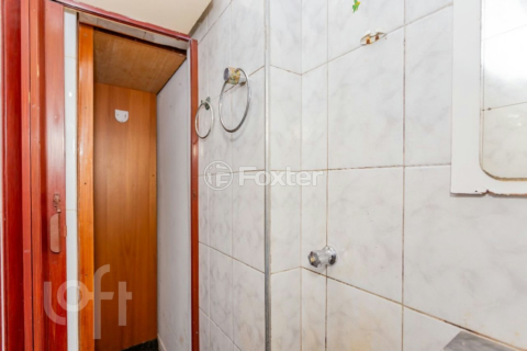 Image 35 - 330090