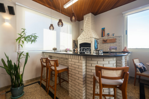 Image 30 - 330829