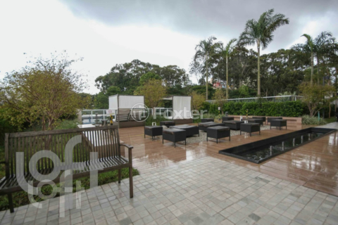 Image 29 - 332054