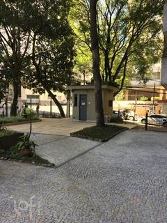 Image 27 - 332883