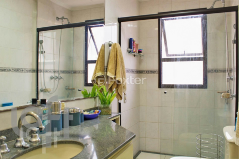 Image 43 - 334421