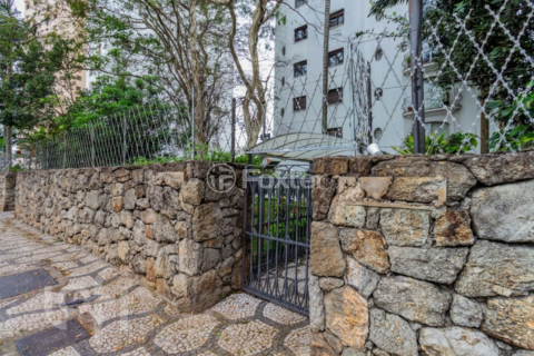Image 36 - 335065