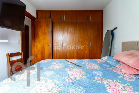 Image 37 - 335402