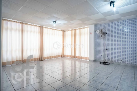 Image 26 - 336750