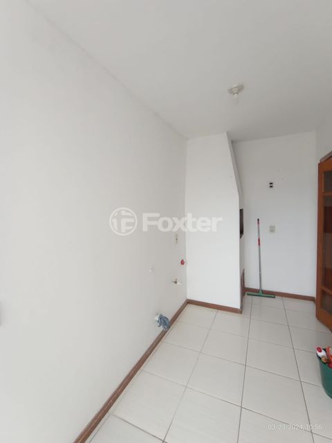 Image 70 - 337744