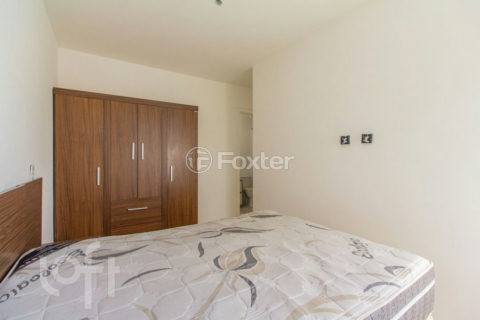 Image 34 - 337999