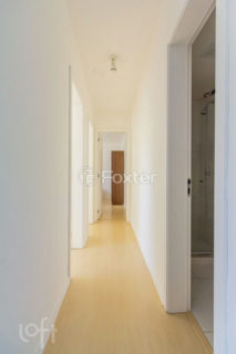 Image 39 - 337999