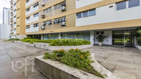 Image 46 - 338559