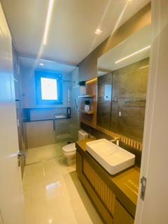 Image 32 - 366525