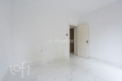 Image 34 - 370847