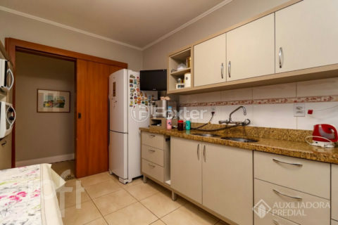 Image 1 - 371652