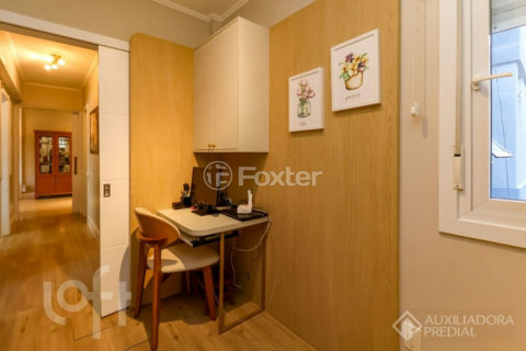 Image 31 - 371652
