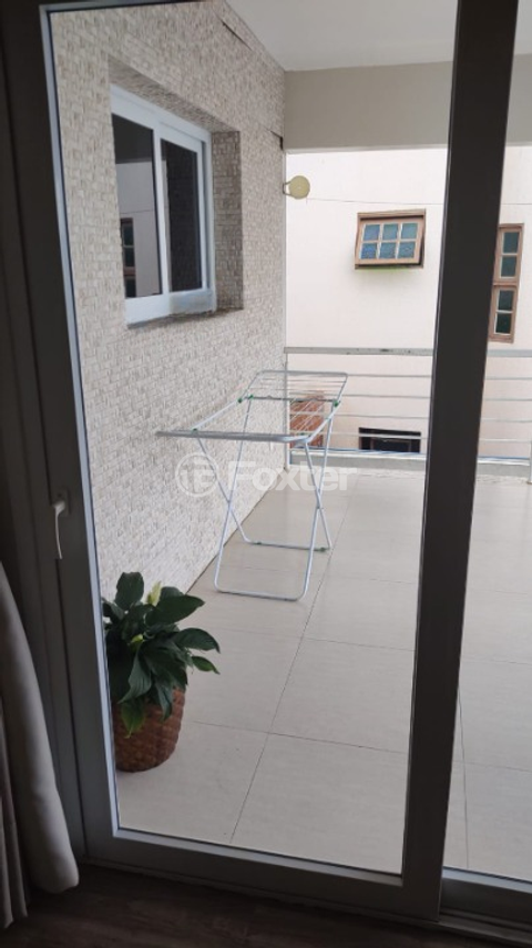 Image 33 - 373097